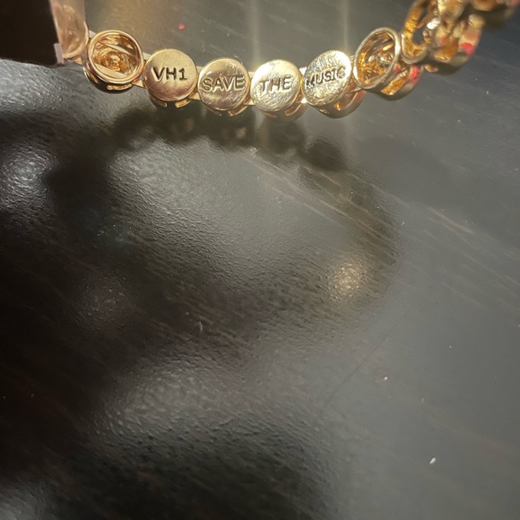 Carolee Gold VH1 save the music magnetic closure bracelet with crystals. NWT - Picture 4 of 6